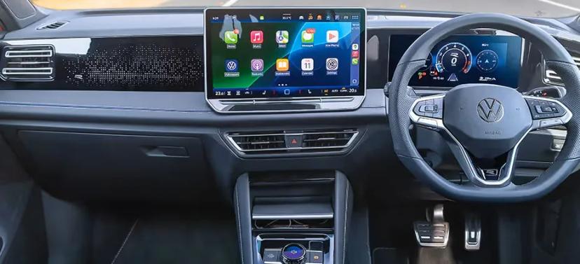 volkswagen-tiguan-r-line-dashboard
