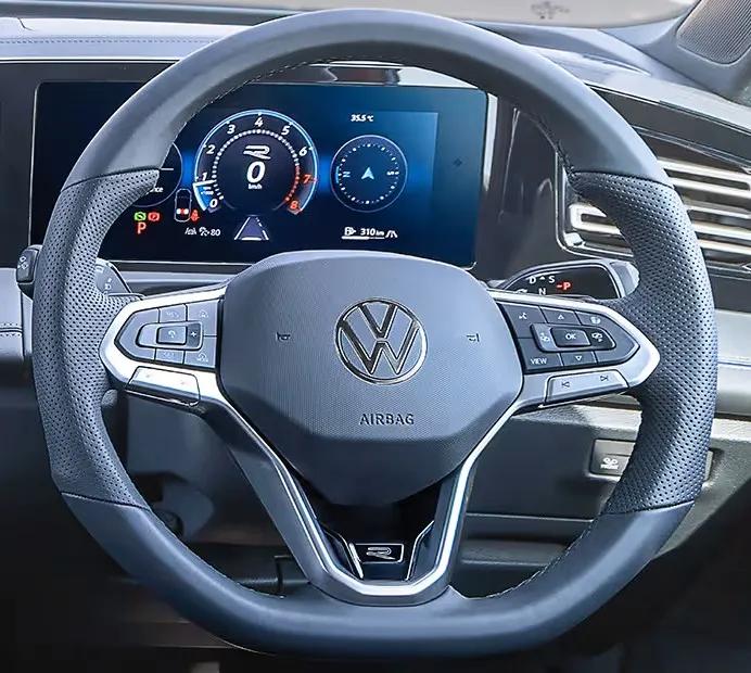 volkswagen-tiguan-r-line-steering-with-control